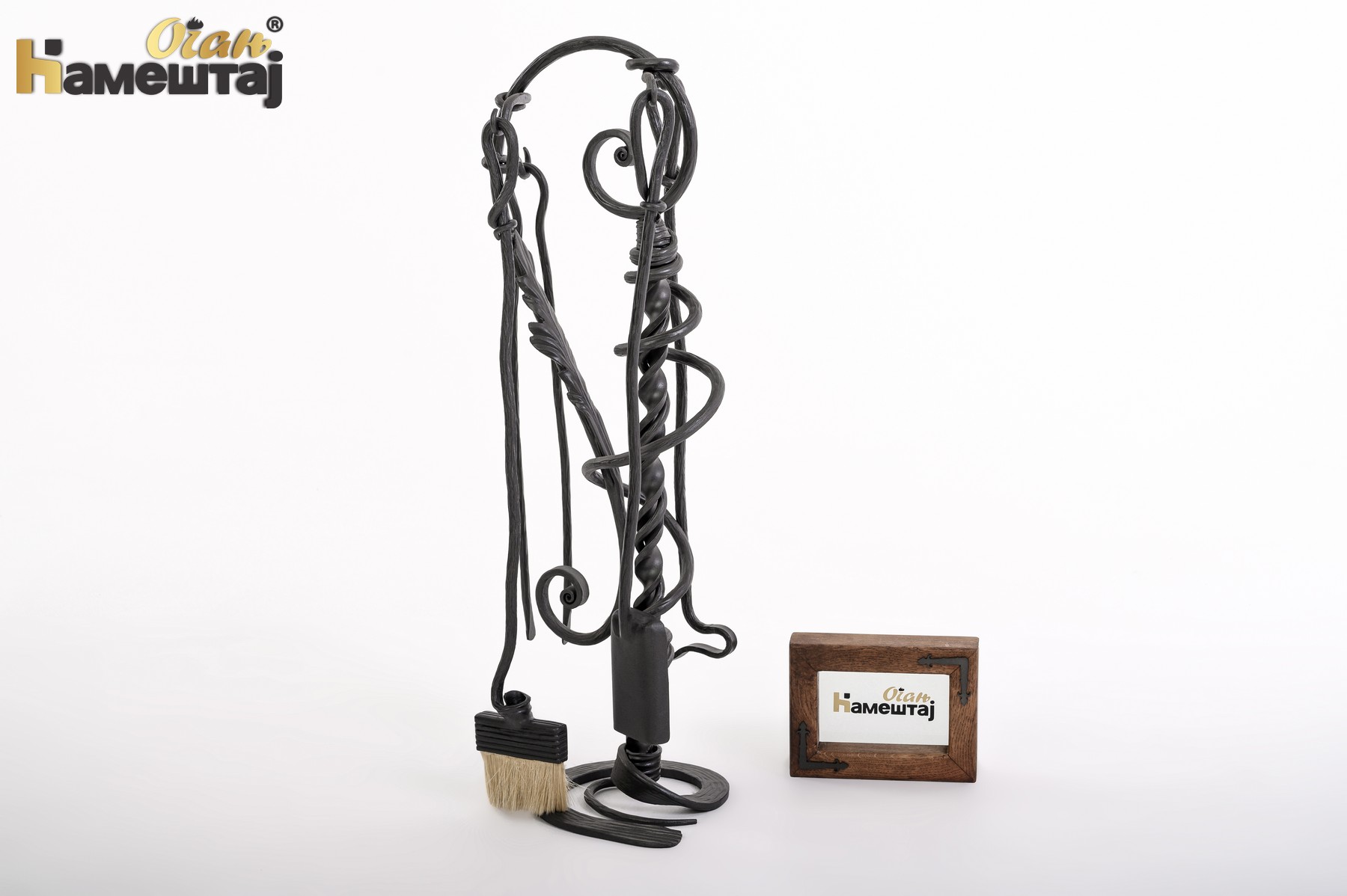 AMBOSS furniture - category kamin - artikal - Harpije